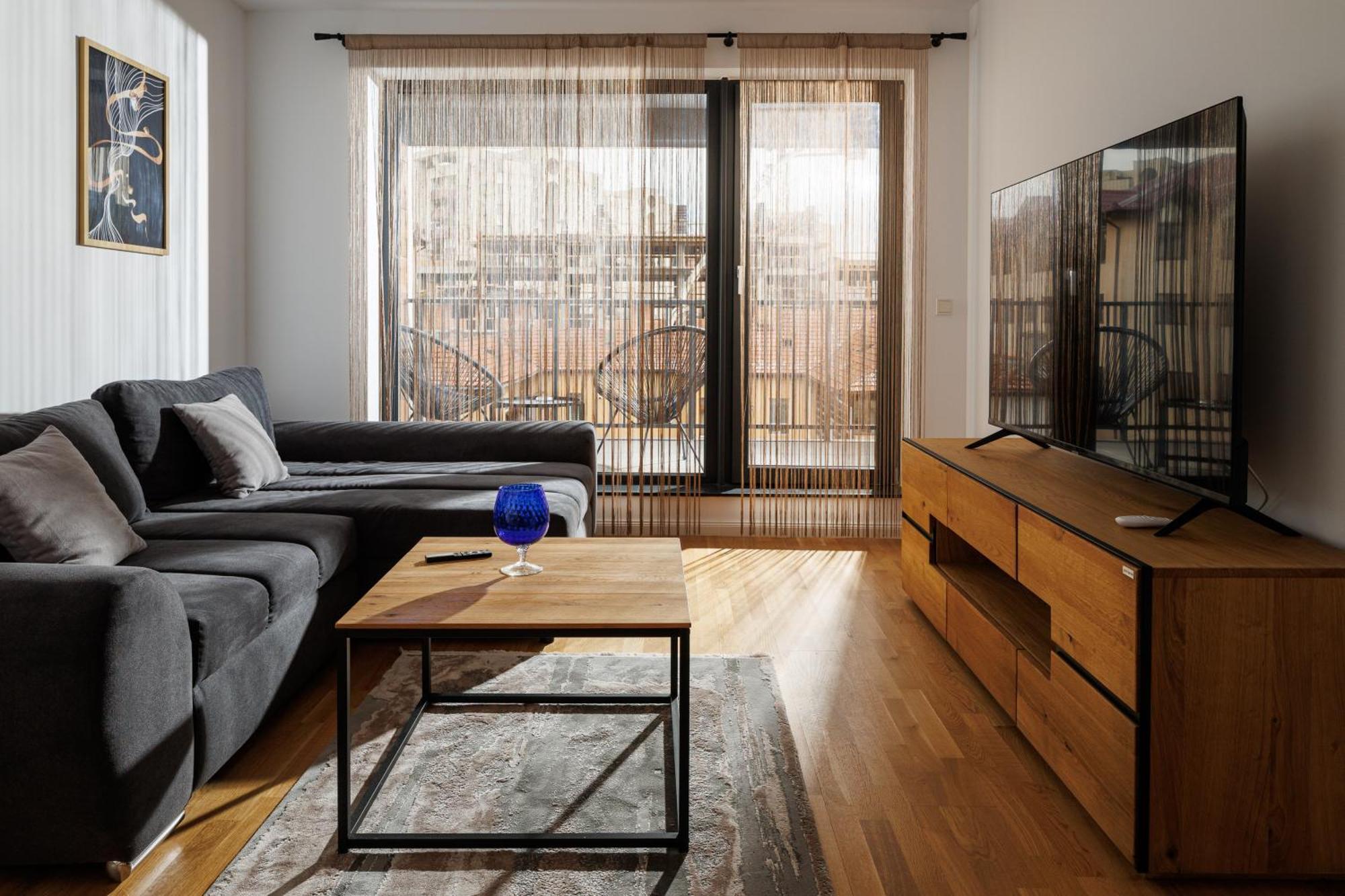 Cosmopolit Apartment *